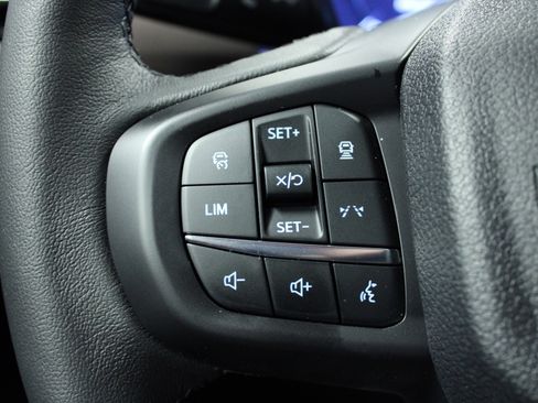 New 2025 Ford Ranger Lariat w/ Black Appearance Package image 19