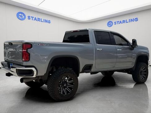 Used 2024 Chevrolet Silverado 2500 LTZ AWD/4WD image 9