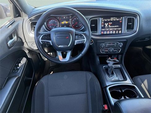 Used 2018 Dodge Charger SXT Plus image 15
