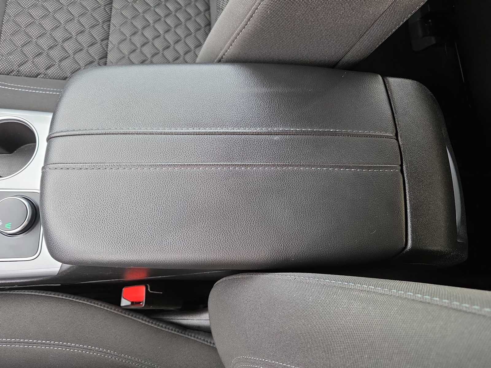 Used 2020 Chevrolet Blazer LT FWD image 20