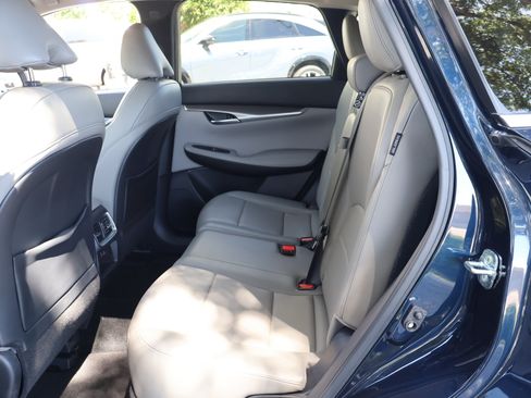 Certified 2023 INFINITI QX50 Luxe FWD image 17