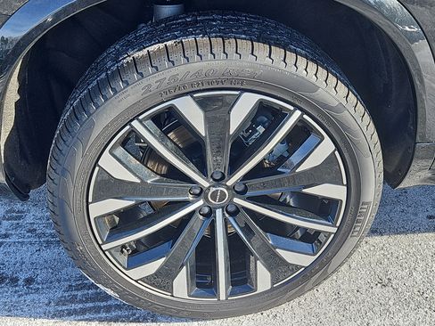New 2026 Volvo XC90 B6 Plus w/ Protection Package Premier image 20