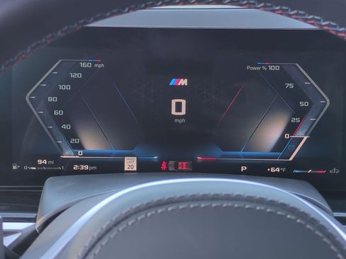 Used 2025 BMW X7 M60i image 21