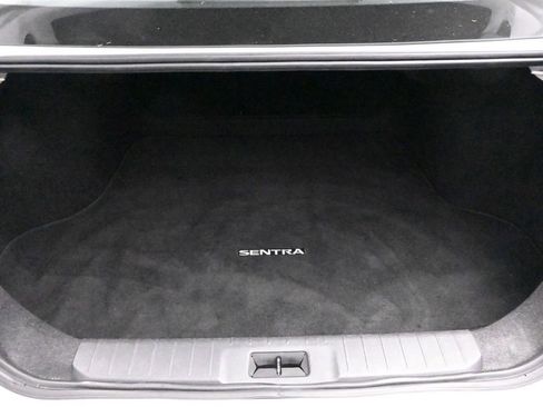 Used 2024 Nissan Sentra SV image 33