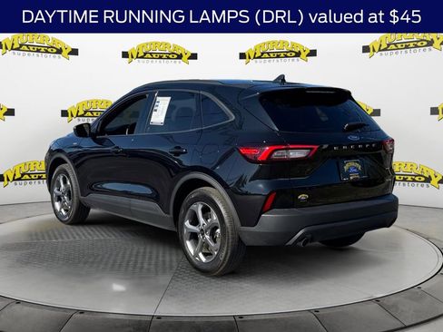 Certified 2025 Ford Escape ST-Line AWD/4WD image 4