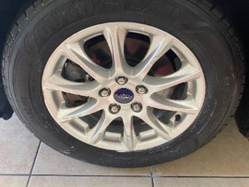 Used 2017 Ford Fusion S image 24