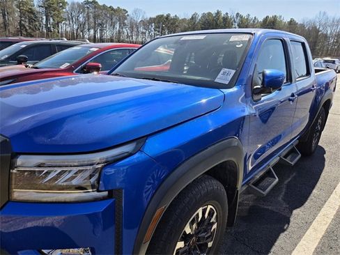 Used 2024 Nissan Frontier Pro-X w/ Pro Convenience Package image 10