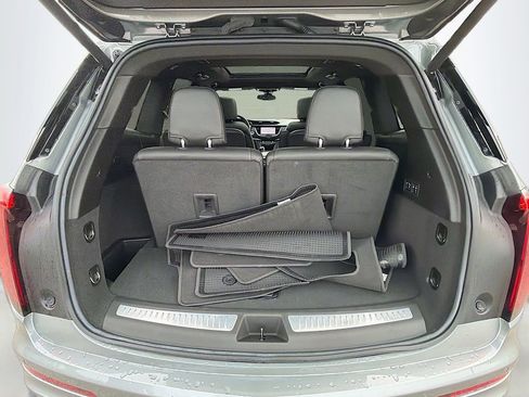 Certified 2024 Cadillac XT6 Premium Luxury FWD image 26