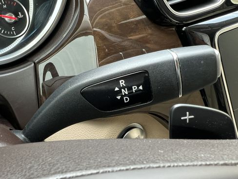 Used 2018 Mercedes-Benz GLE 350 4MATIC image 34
