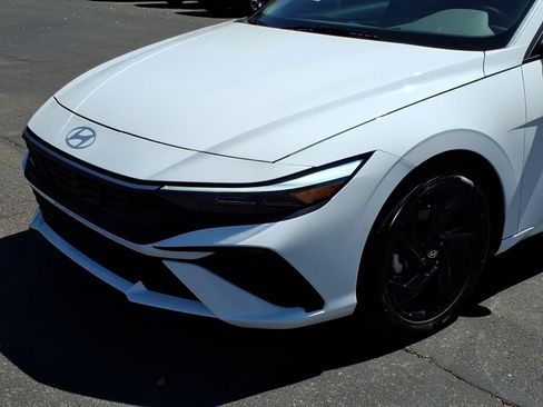 Certified 2026 Hyundai Elantra Sport FWD image 9