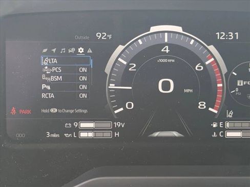 New 2026 Toyota Tundra Limited AWD/4WD image 11