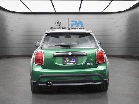 Used 2022 MINI Cooper 2-Door Hardtop image 19
