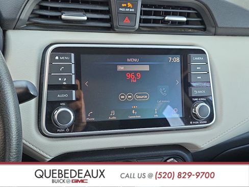 Used 2021 Nissan Versa SV FWD image 17