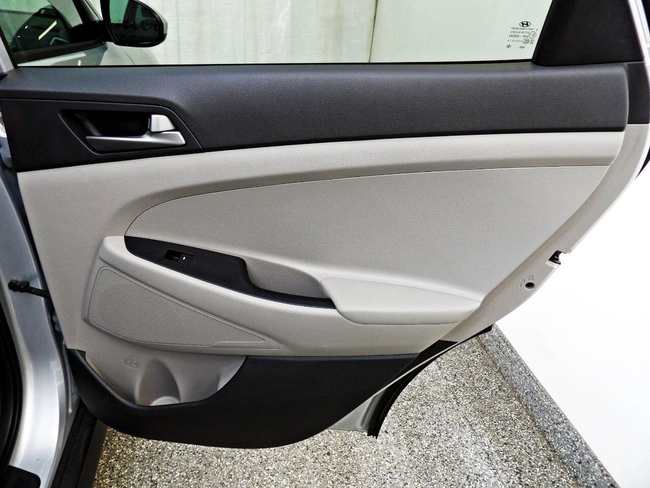 Used 2018 Hyundai Tucson SE AWD/4WD image 12