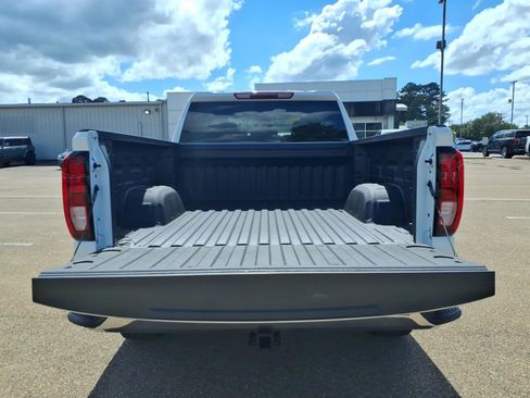 New 2026 GMC Sierra 1500 Pro w/ Pro Value Package AWD/4WD image 6