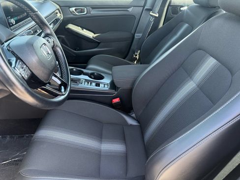 Used 2025 Honda Civic Sport image 13