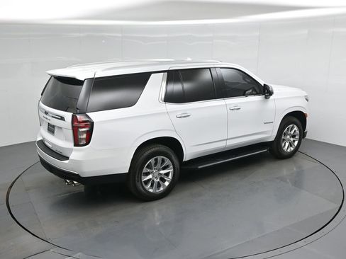 Used 2021 Chevrolet Tahoe Premier w/ Premium Package RWD image 45