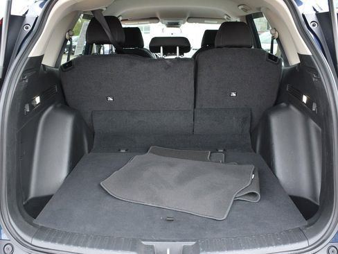 Used 2025 Honda CR-V LX image 16