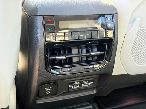 Certified 2023 Jeep Grand Cherokee L Overland w/ Rear Seat Video Group I image 16