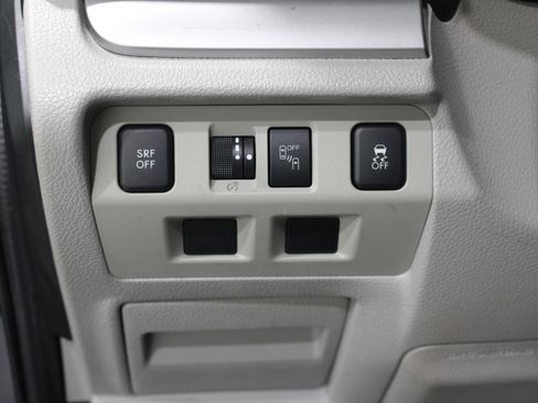 Used 2018 Subaru Forester 2.5i Premium image 8