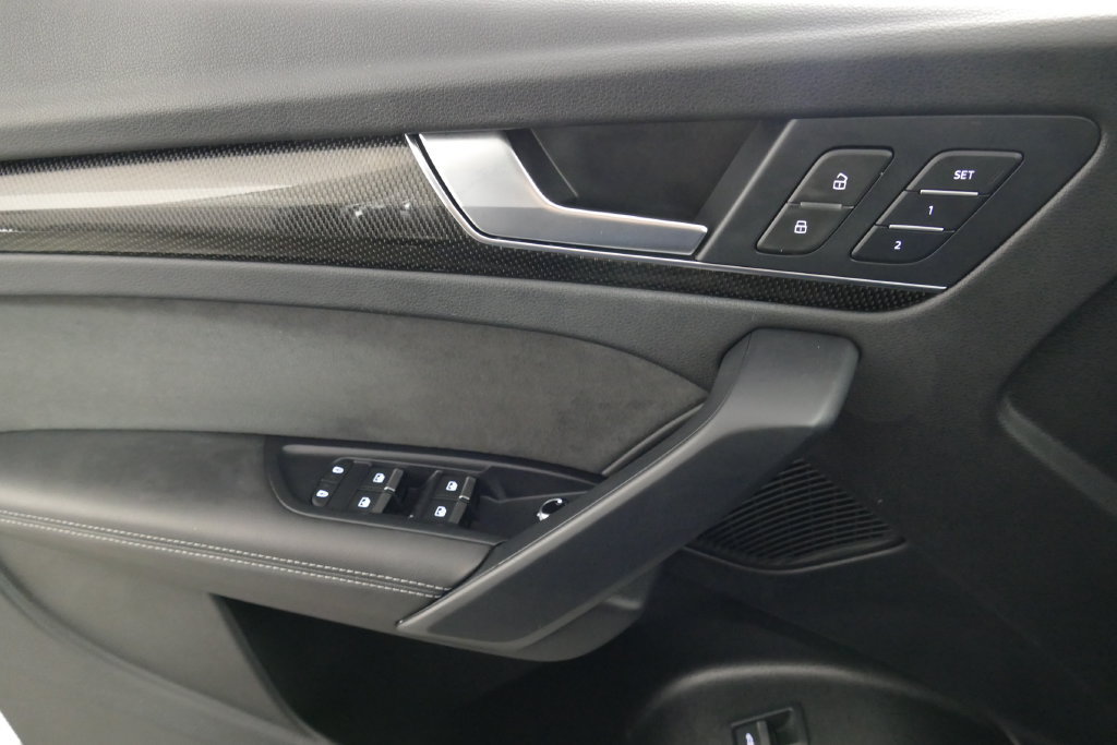 Used 2023 Audi SQ5 Prestige AWD/4WD image 13