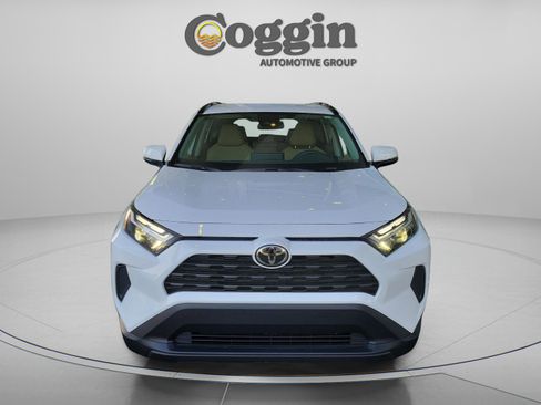 Certified 2025 Toyota RAV4 XLE image 7