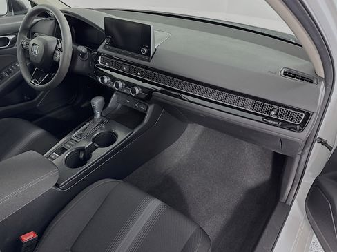 Certified 2024 Honda Civic LX image 26
