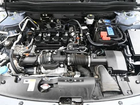 Used 2022 Honda Accord Sport image 28