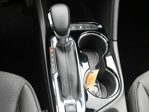 New 2025 Buick Encore GX Preferred image 19