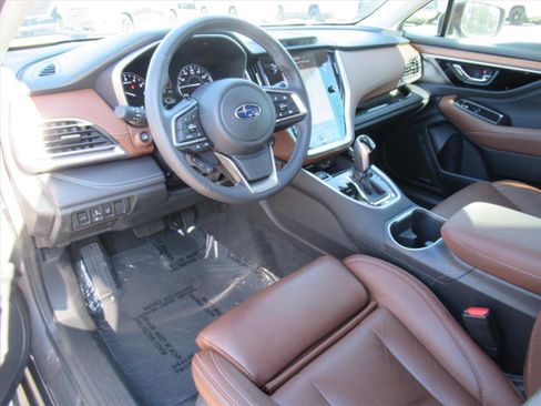 Used 2020 Subaru Outback Touring XT image 16