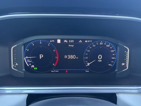 New 2026 Volkswagen Taos SEL AWD/4WD image 16