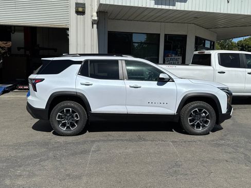 New 2026 Chevrolet Equinox ACTIV w/ LPO, Floor Liner Package image 2