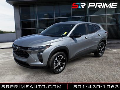 Used 2025 Chevrolet Trax RS w/ Driver Confidence Package