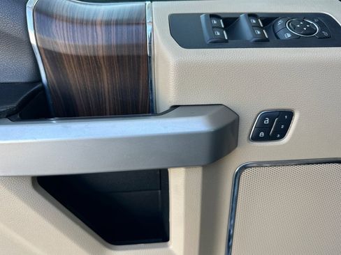 Used 2015 Ford F150 Lariat w/ Equipment Group 502A Luxury image 10