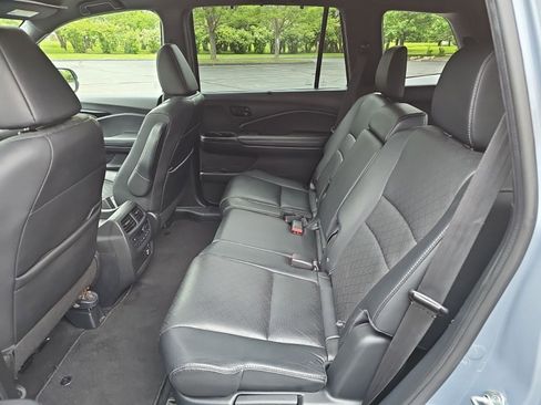 Used 2023 Honda Passport Elite image 18