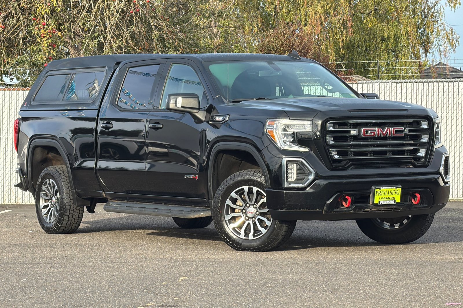 Used 2021 GMC Sierra 1500 AT4 w/ AT4 Preferred Package AWD/4WD image 2