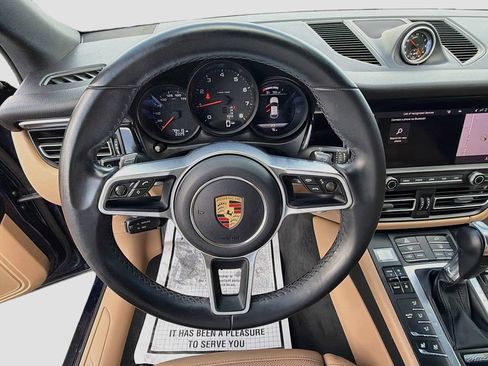 Used 2020 Porsche Macan AWD/4WD image 39