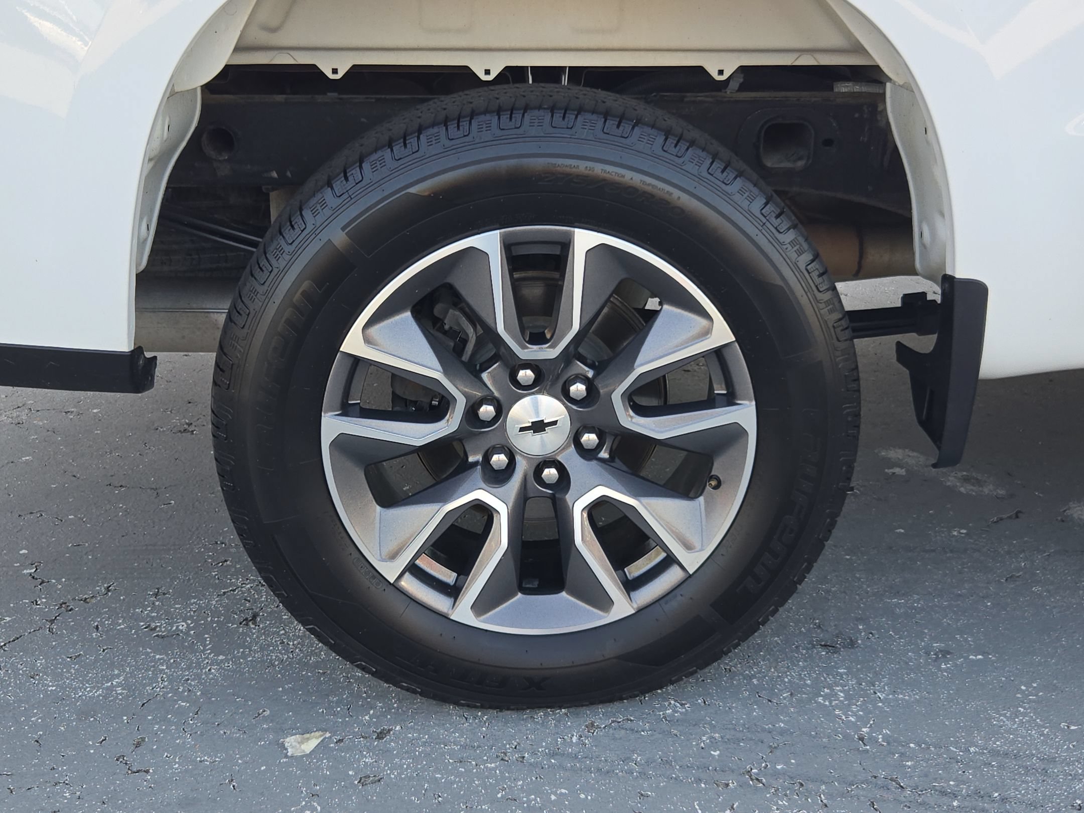 Used 2022 Chevrolet Silverado 1500 RST w/ Z71 Off-Road Package AWD/4WD image 17