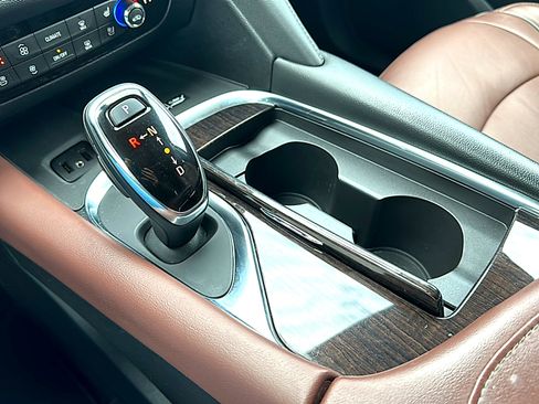 Used 2019 Buick Enclave Avenir w/ Avenir Technology Package image 36