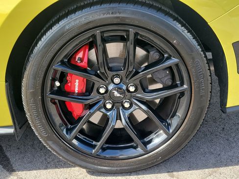 Used 2025 Ford Mustang GT Premium RWD image 12