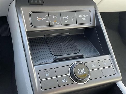 New 2026 Hyundai Kona SEL Premium image 30