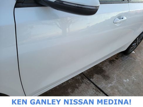 Used 2023 Kia Forte LXS w/ LXS Technology Package image 11