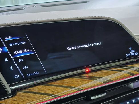 Used 2022 Cadillac Escalade Sport Platinum image 33