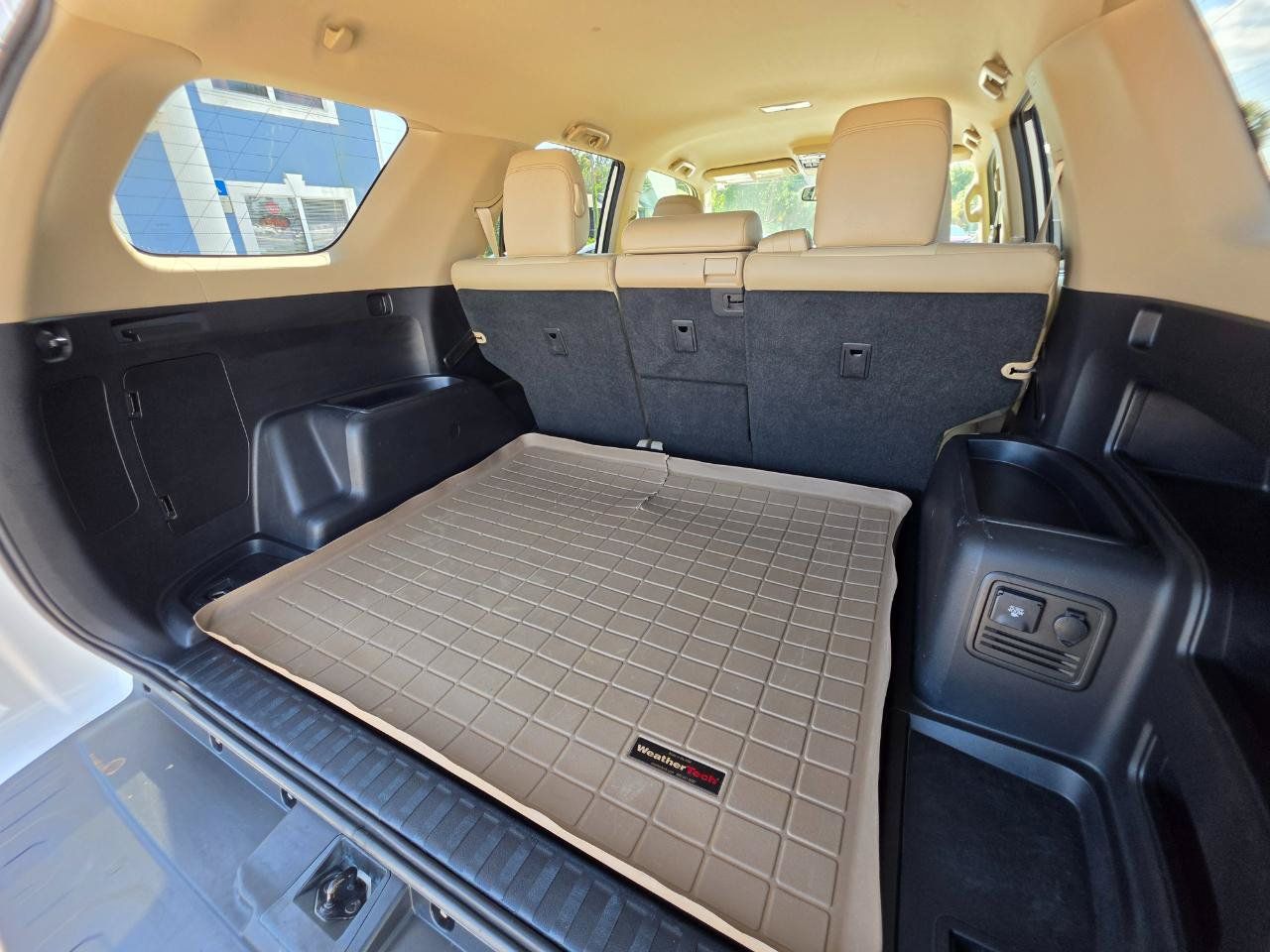 Used 2017 Toyota 4Runner SR5 Premium AWD/4WD image 27