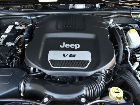 Used 2017 Jeep Wrangler Unlimited Sport w/ Quick Order Package 23S image 51