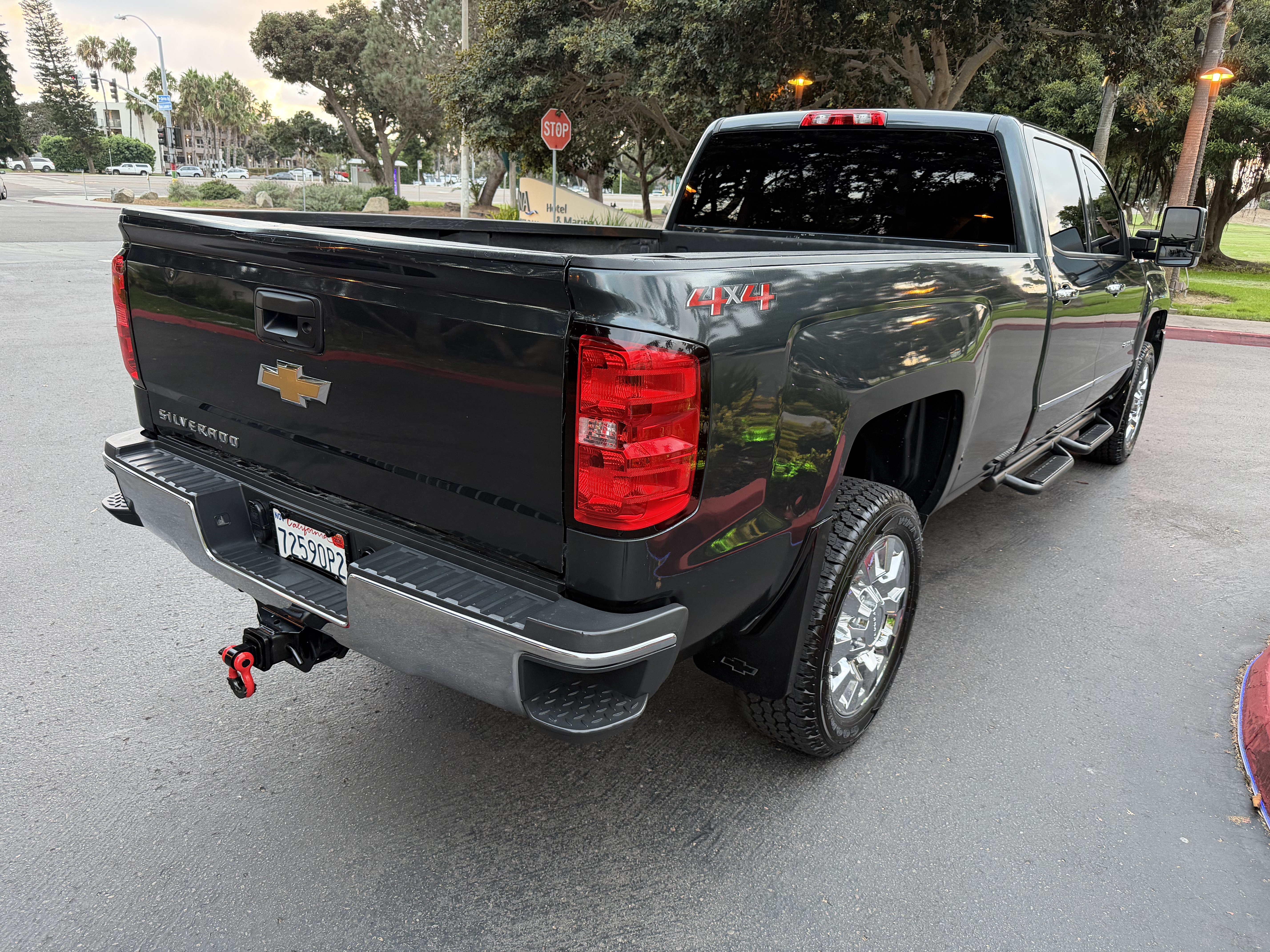 Used 2019 Chevrolet Silverado 2500 W/T w/ WT Convenience Package AWD/4WD image 7