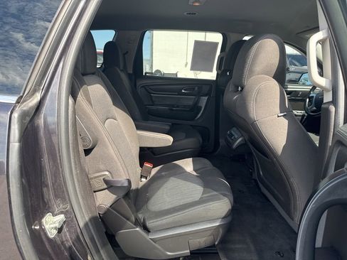 Used 2016 Chevrolet Traverse LT FWD image 20