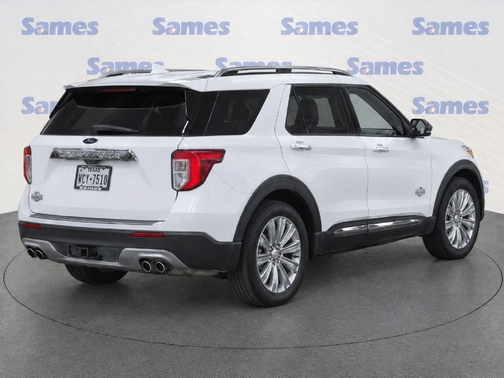 Certified 2022 Ford Explorer King Ranch w/ Class IV Trailer Tow Package RWD image 3