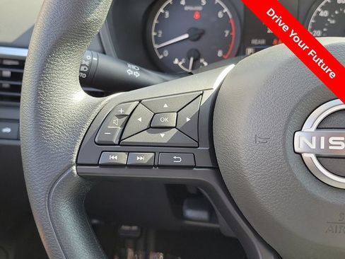 Certified 2025 Nissan Altima 2.5 S FWD image 5