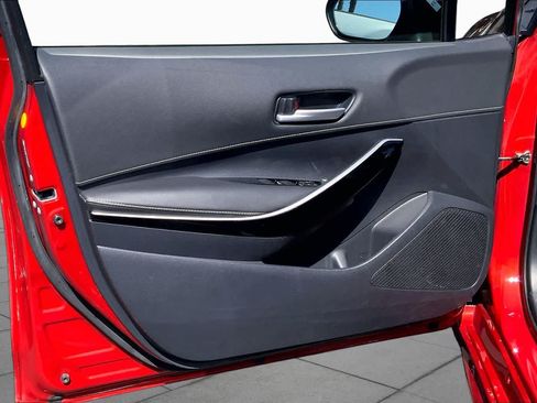 Used 2019 Toyota Corolla XSE FWD image 21